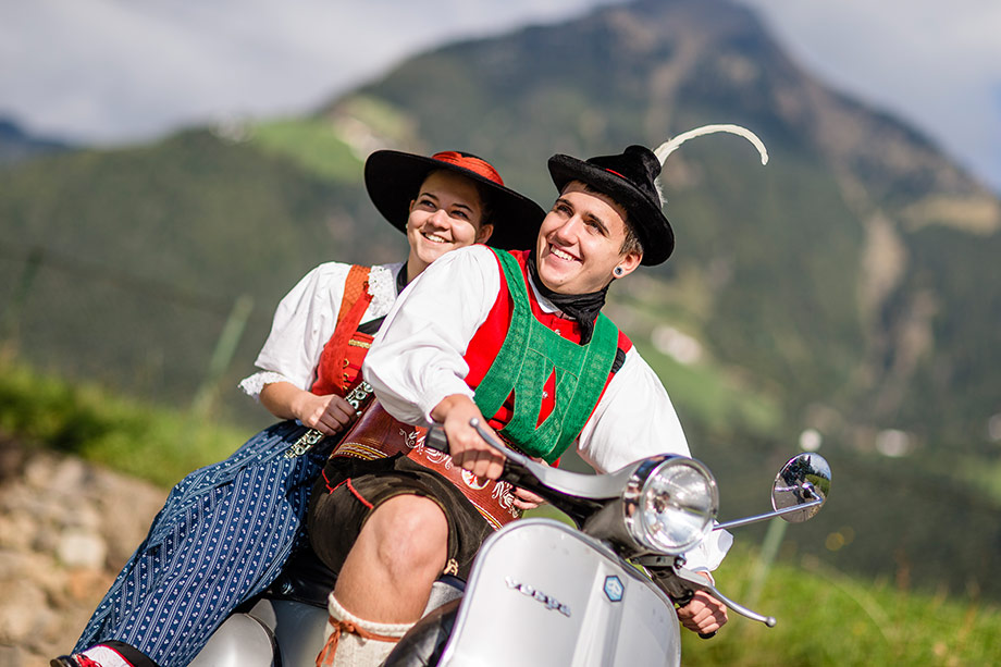 Vespa – South Tyrolean traditional costume