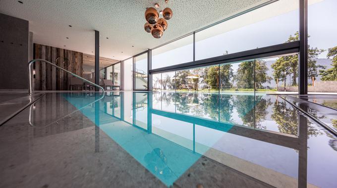 Indoor-Outdoor Pool | Panoramahotel Am Sonnenhang ****s