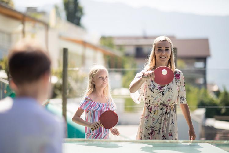 Table tennis