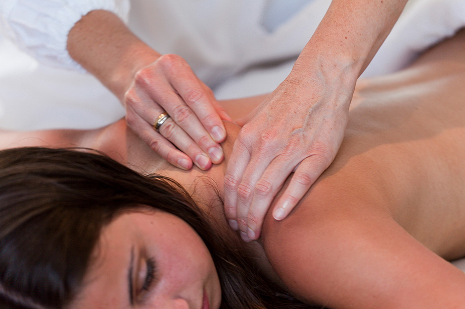 Wellness treatments & massage at the 4 * S Hotel near Merano